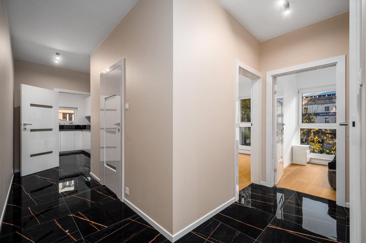 Warsaw Apartments Okrzei 12 Street Экстерьер фото
